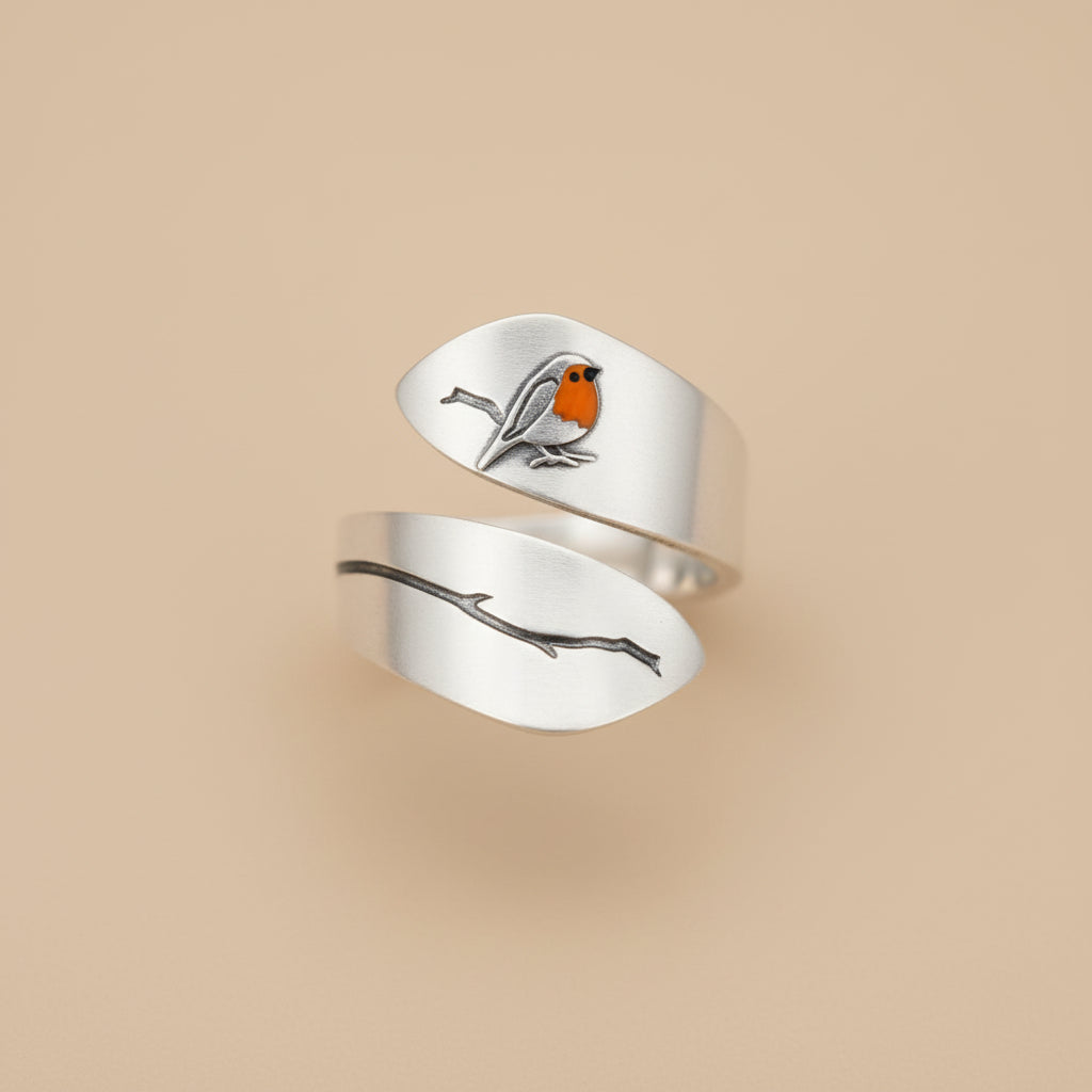 Signature Bird earrings with robin-inspired design for women | Robinelle