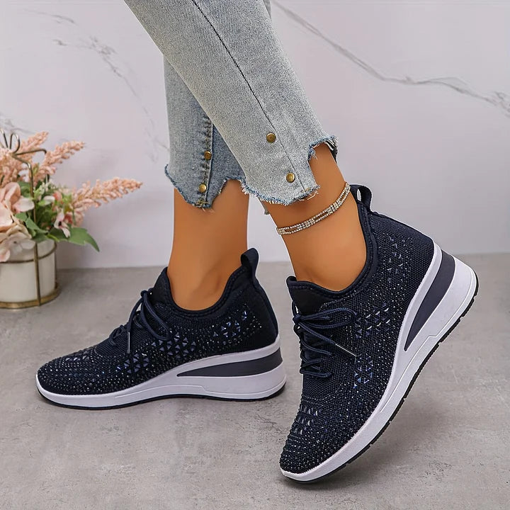 Velocity Supportive everyday sneakers for women | Brielle