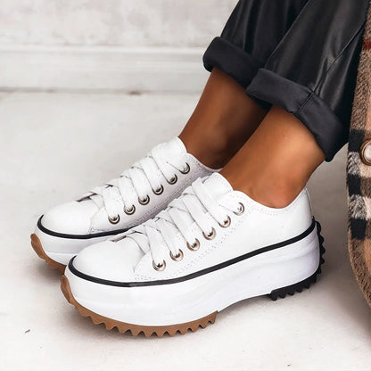 Responsive Low-top shoes with thick sole for women | Gianna