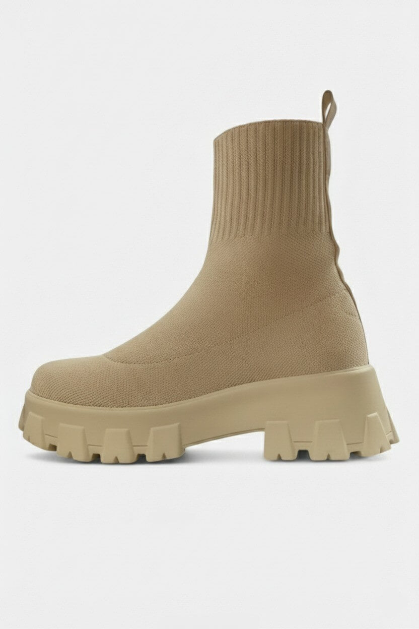 Explorer Thick-soled ankle boots with round-toe silhouette for women | Caurelle