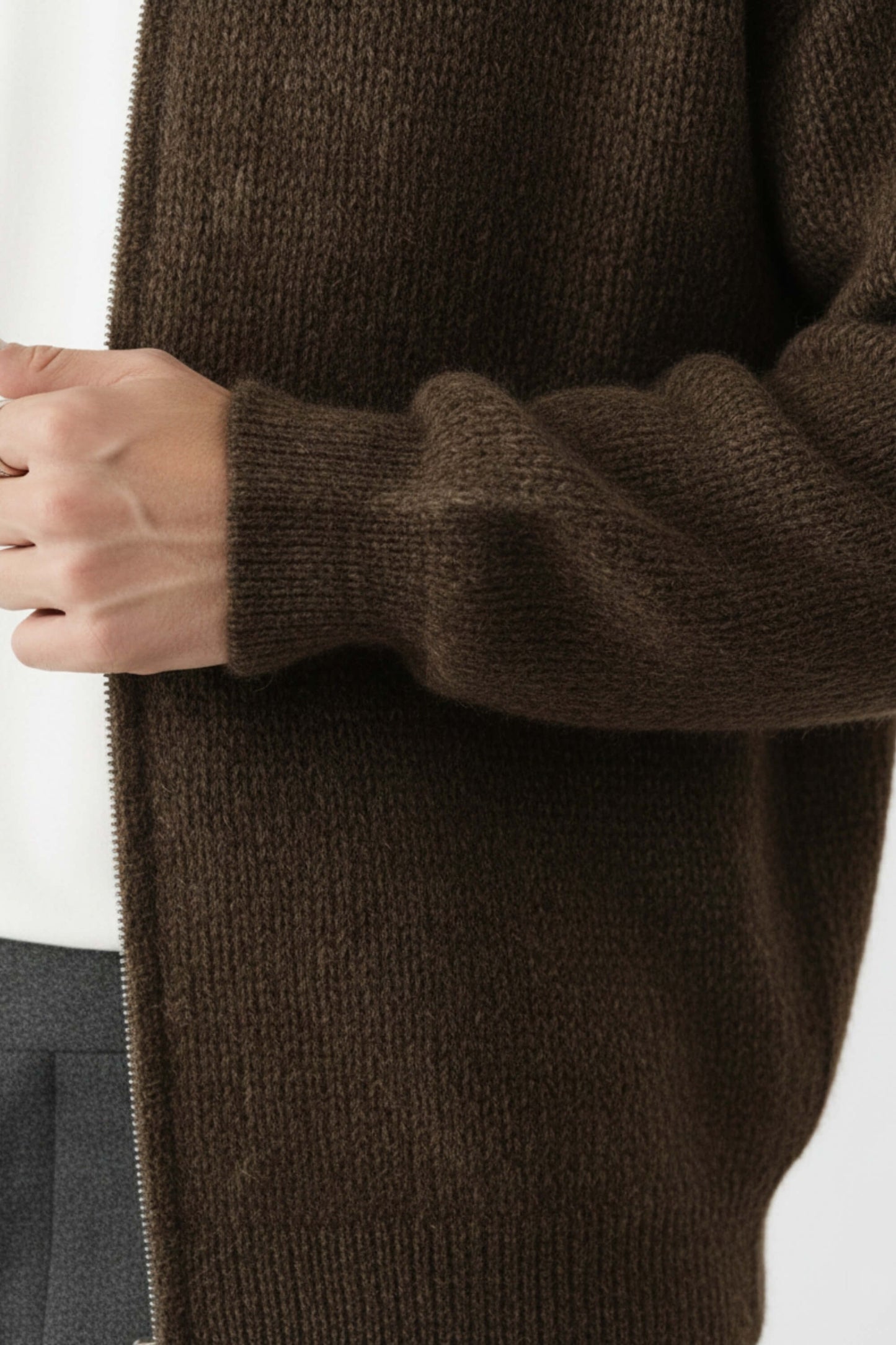 Heated Zip knit jumper with stand collar for men | Caurelle