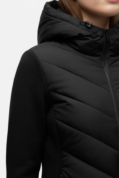 Robust Hooded puffer jacket with sleek silhouette for women | Caurelle