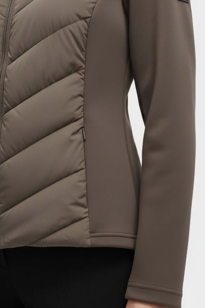 Robust Hooded puffer jacket with sleek silhouette for women | Caurelle