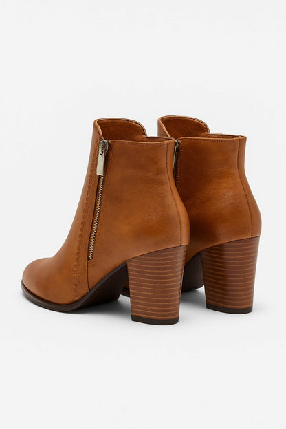 Voyager Ankle boots with chunky mid-heel for women | Caurelle