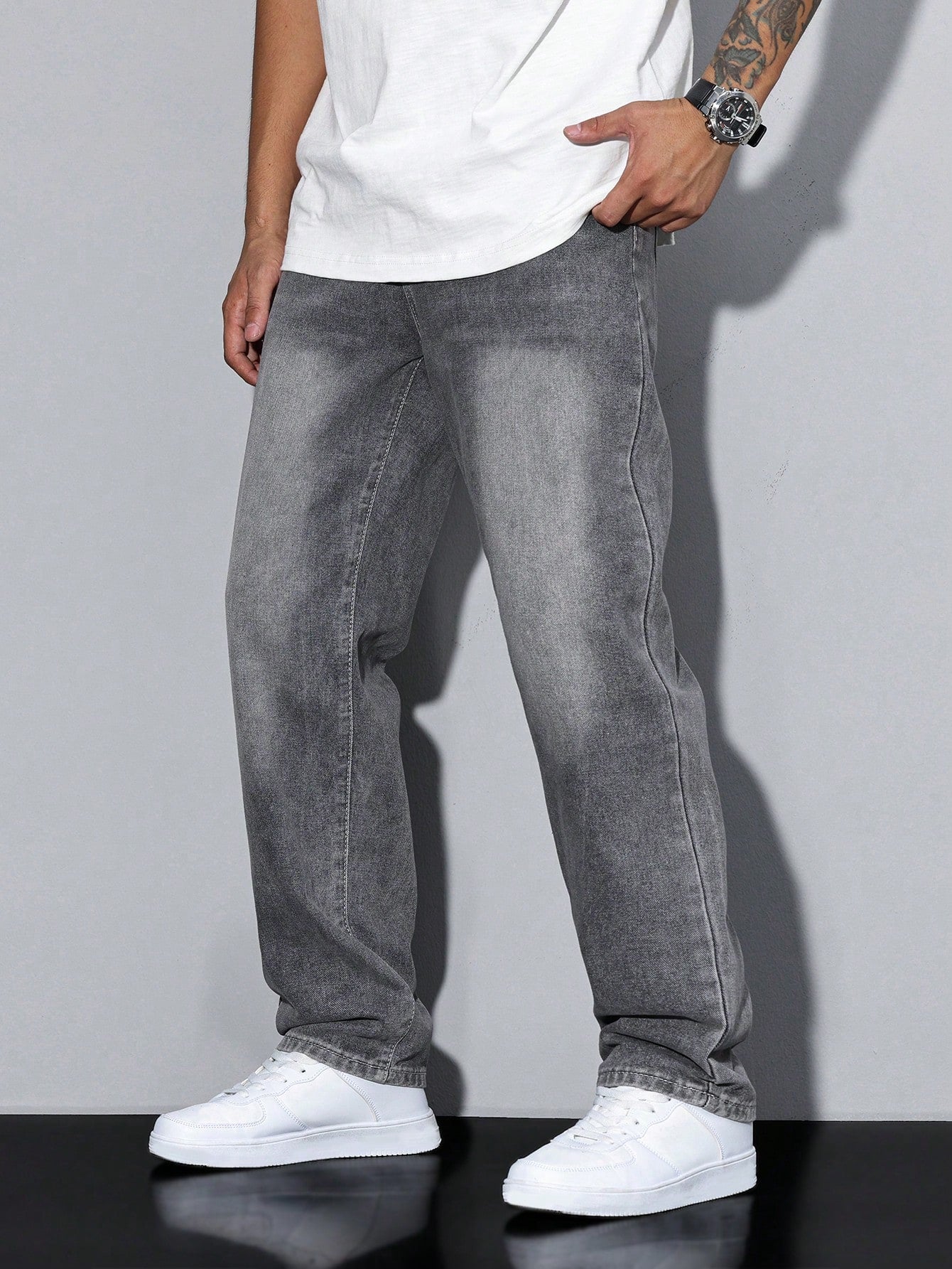 Relaxed wide-leg casual winter jeans for men -12
