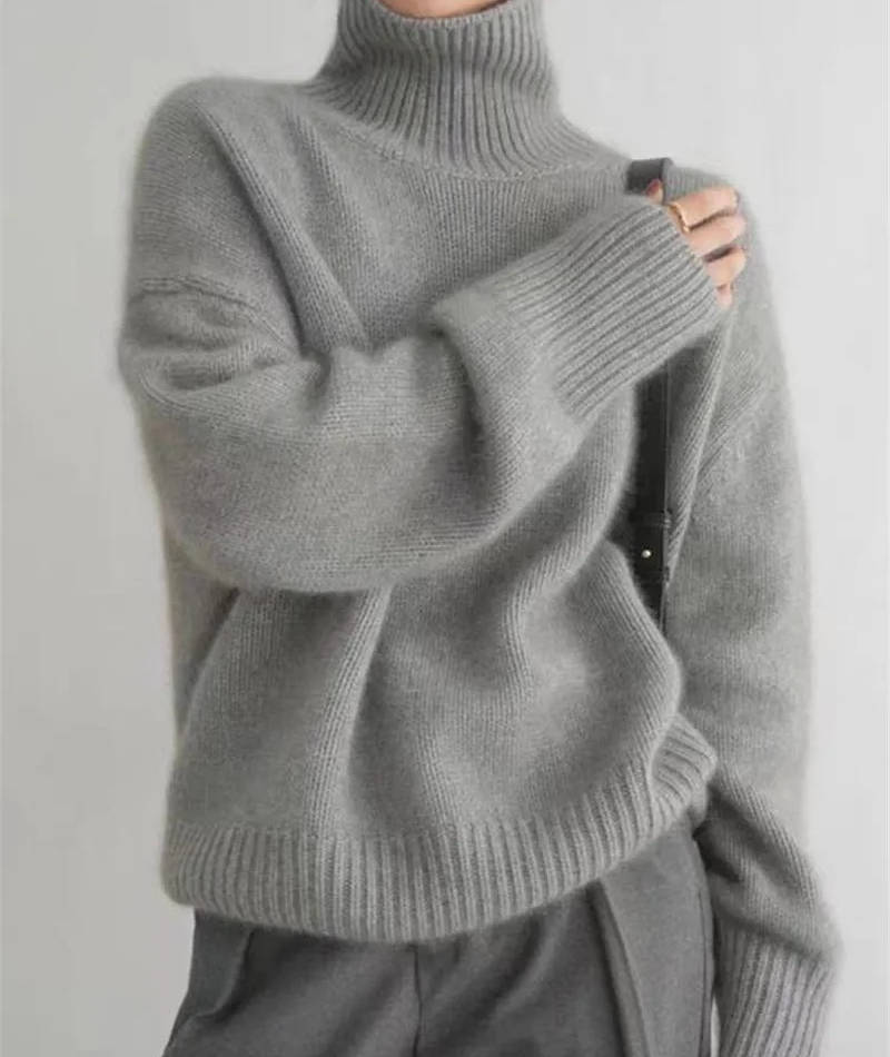 Cosy classic cashmere turtleneck sweater for women -9