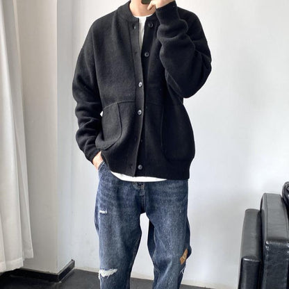 Classic relaxed everyday cardigan sweater for men | Everett -2