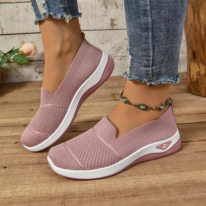 Beat Comfortable slip-on sneakers for women | Azira