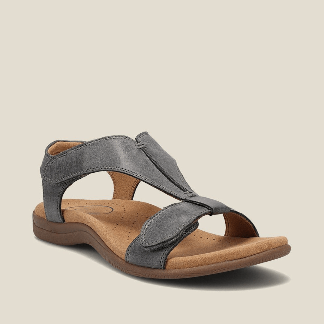 Vacation Supportive sandals with adjustable straps for women | Zara