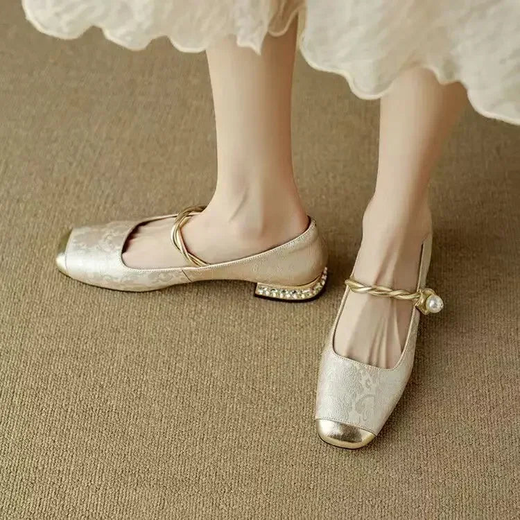 Classic everyday leather pumps for women | Naila -16