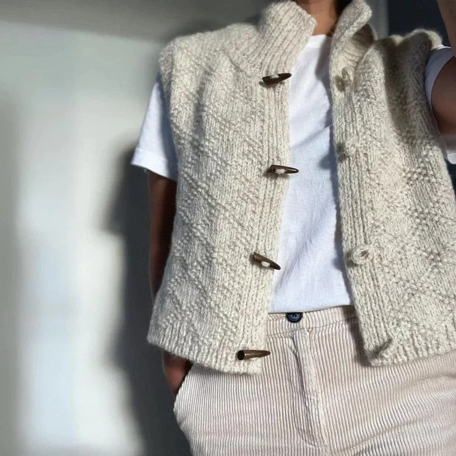 Classic plain sleeveless layering vest for women -2