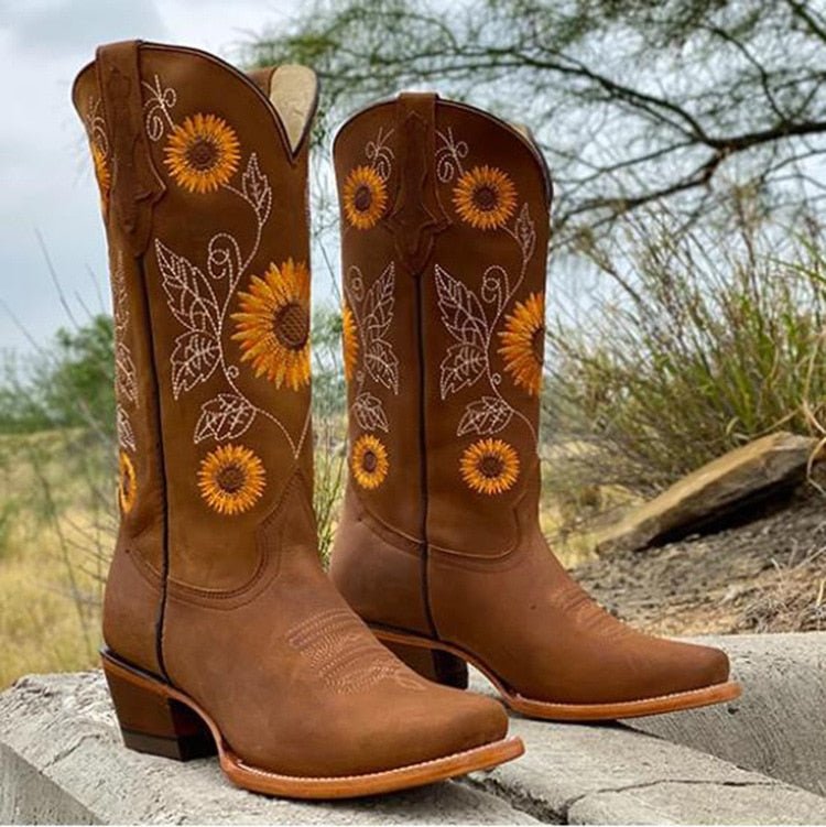 Wayfarer Embroidered cowboy boots with sunflower detail for women | Samantha