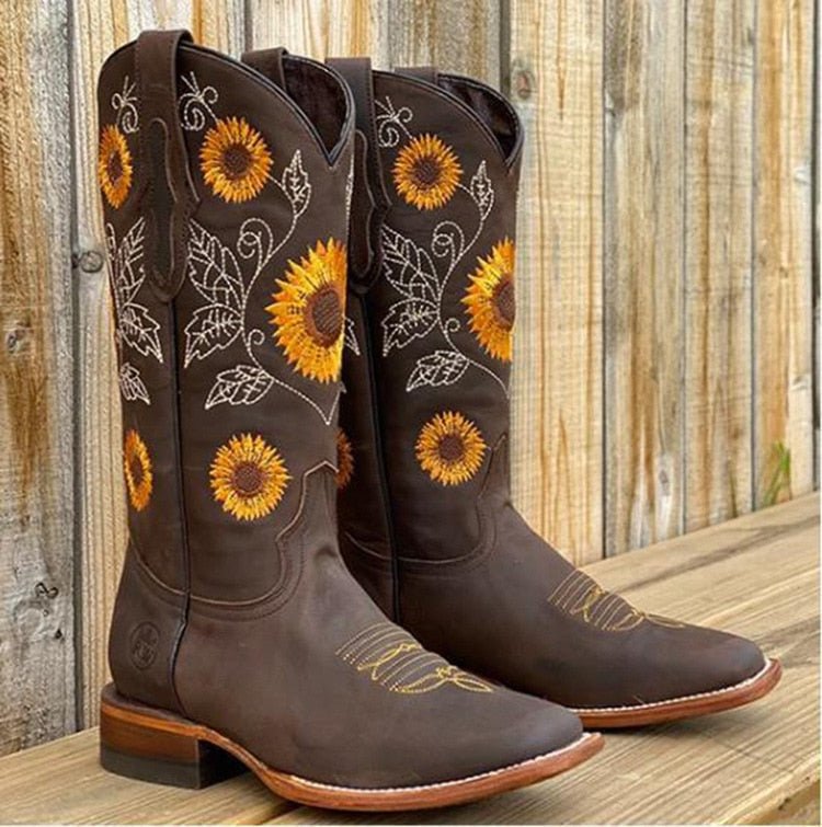 Wayfarer Embroidered cowboy boots with sunflower detail for women | Samantha