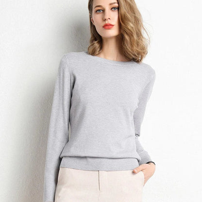Classic soft cashmere round-neck jumper for women -3