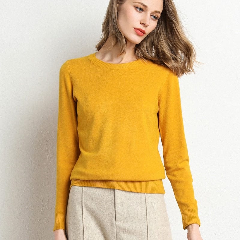 Classic soft cashmere round-neck jumper for women -5