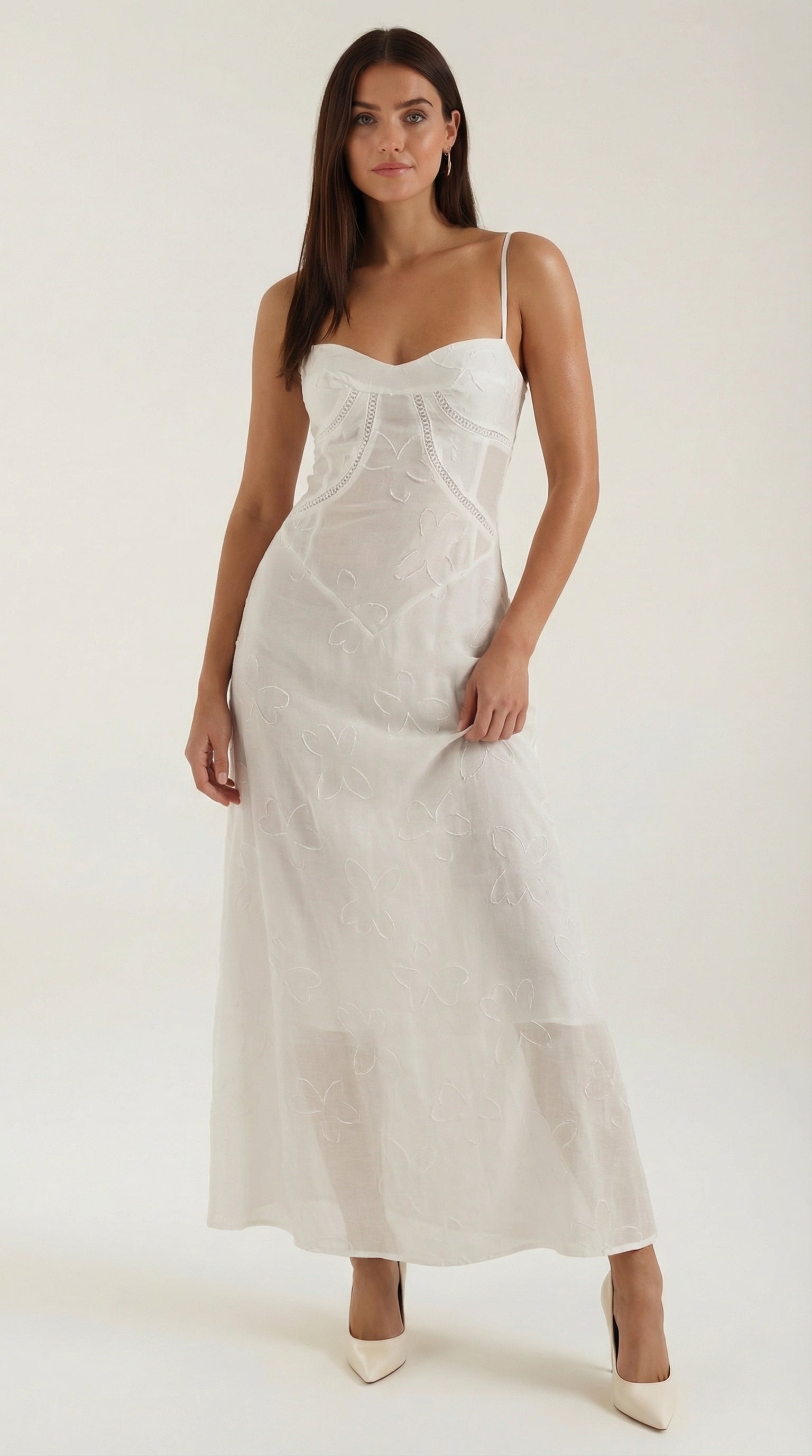Elegant sweetheart lace maxi dress for women | Arabelle -1