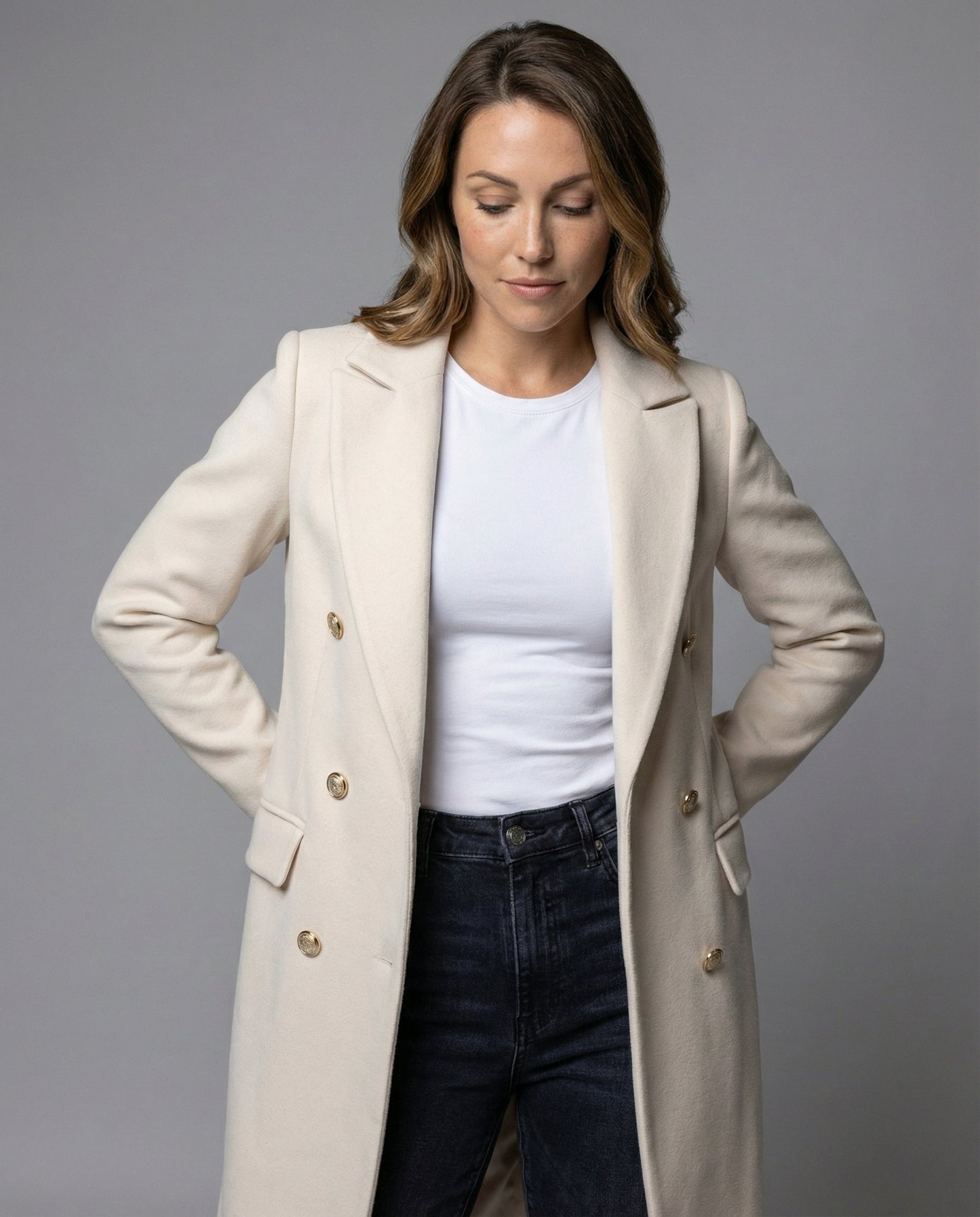 Double-breasted longline wool coat for women -3