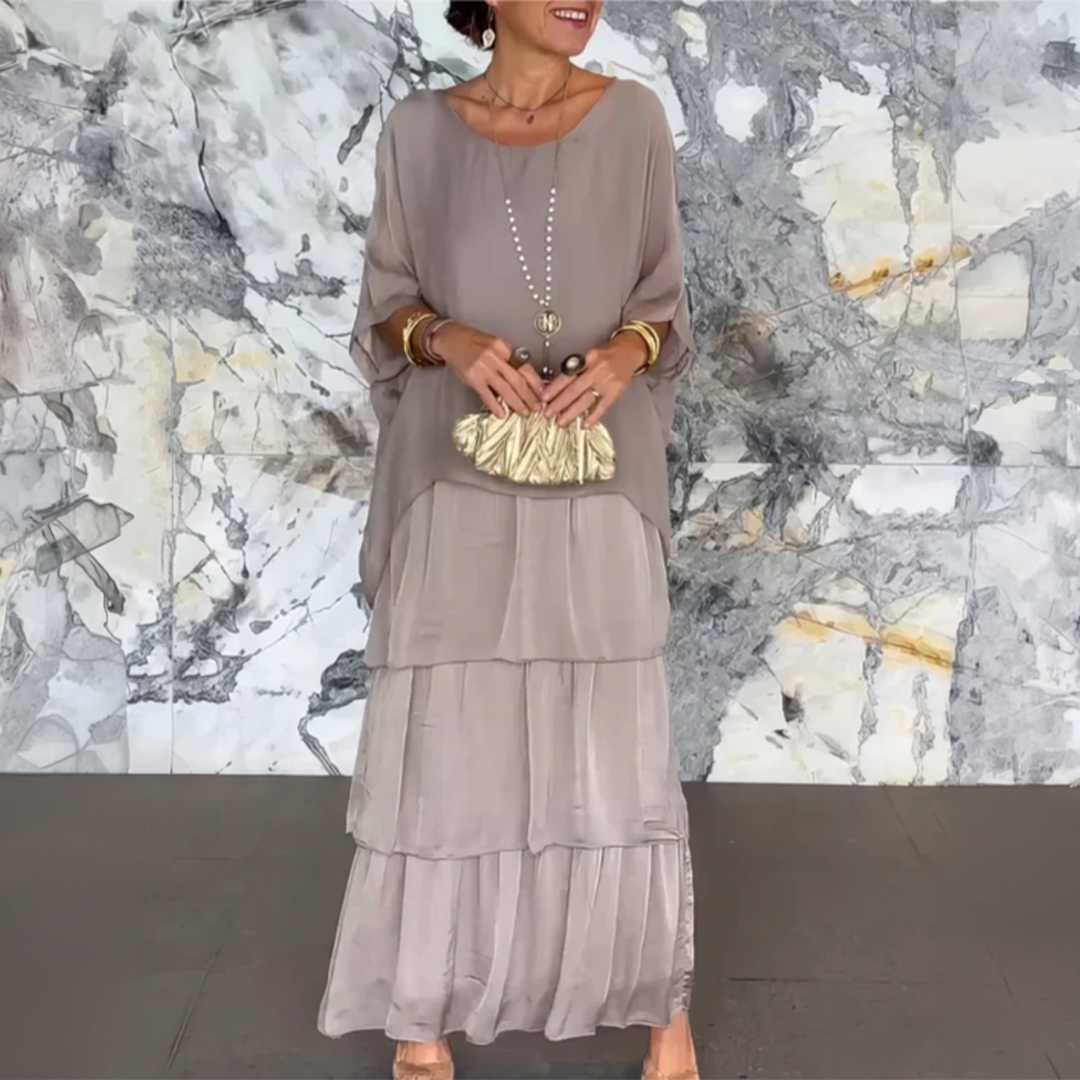 Elegant flowing relaxed maxi dress for women | Lara -1