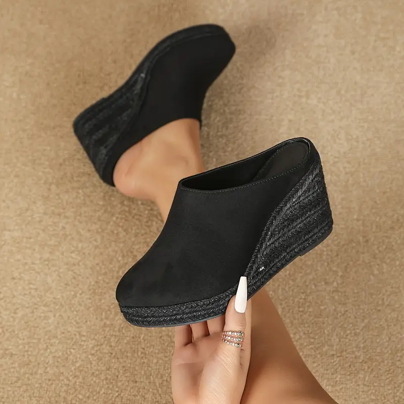 Centered Classic wedge mules with slip-on design for women | Ismay